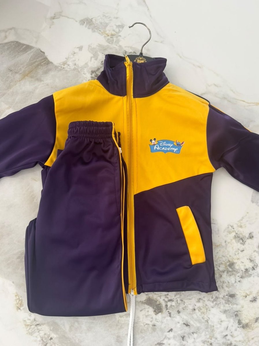 Tracksuit — photo 3